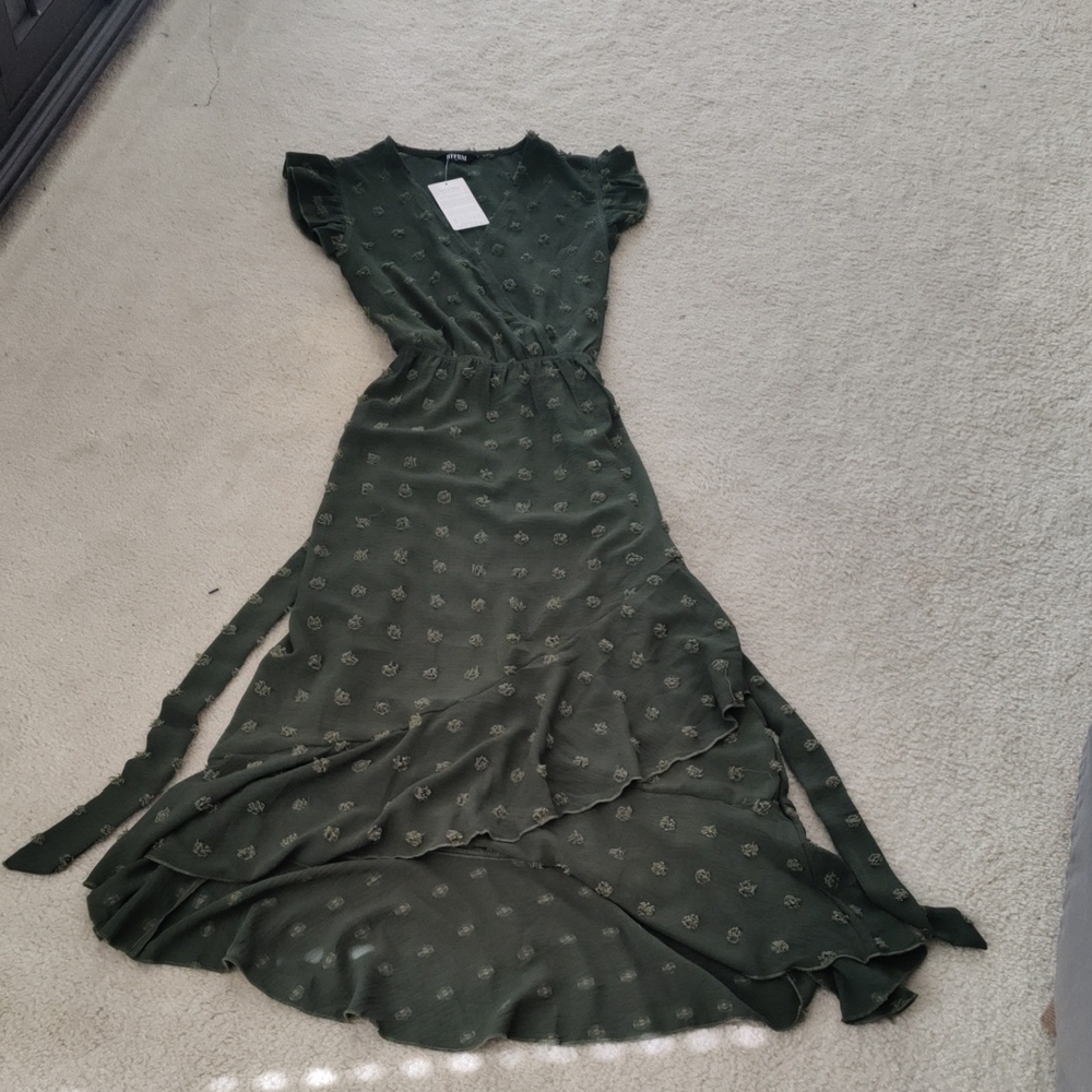 Chic Olive Midi Dress